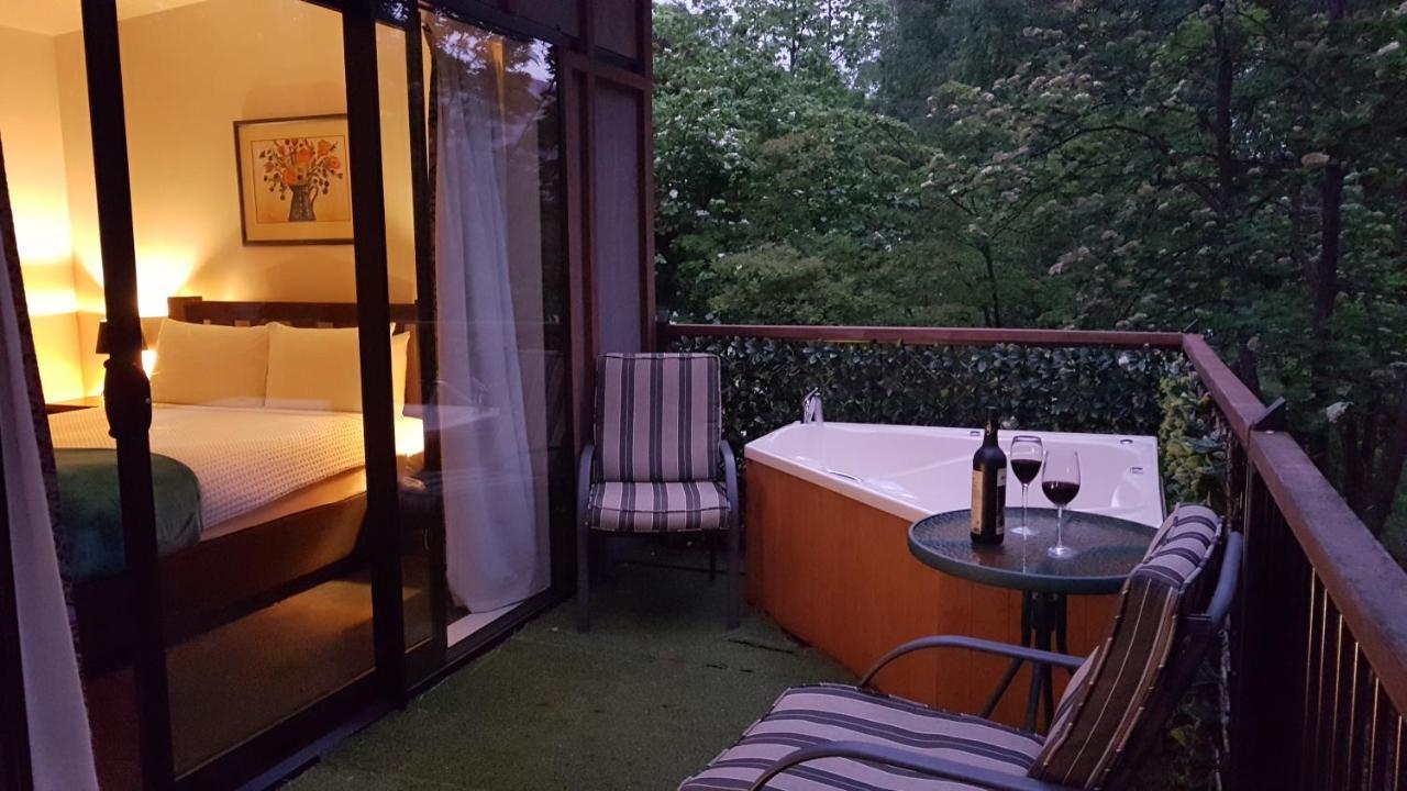 Private Hideaway Villa Wanaka Exteriör bild
